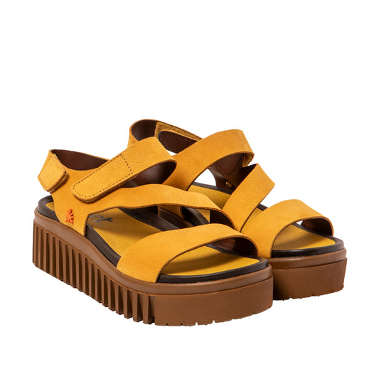 Art 1573 nobuck honey sandal