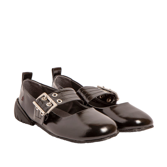 Art 1742 nappa shiny black flats